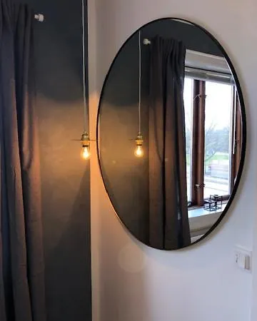 Flot Vaerelse Taet Ved Transport I En Skon Apartment *